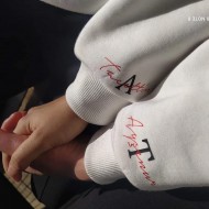 Sadece Kol Baskılı  Sweatshirt